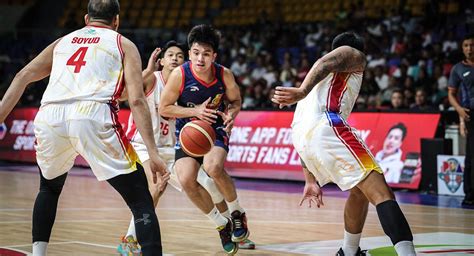 PBA: Rain or Shine dominates Phoenix, rolls to 4th win.